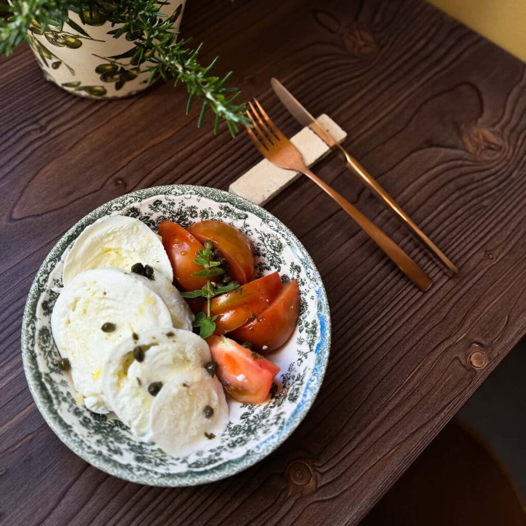 Piatto di caprese