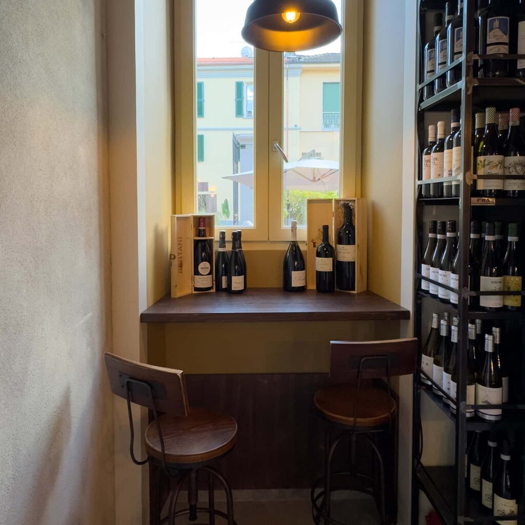 Angolo dei vini